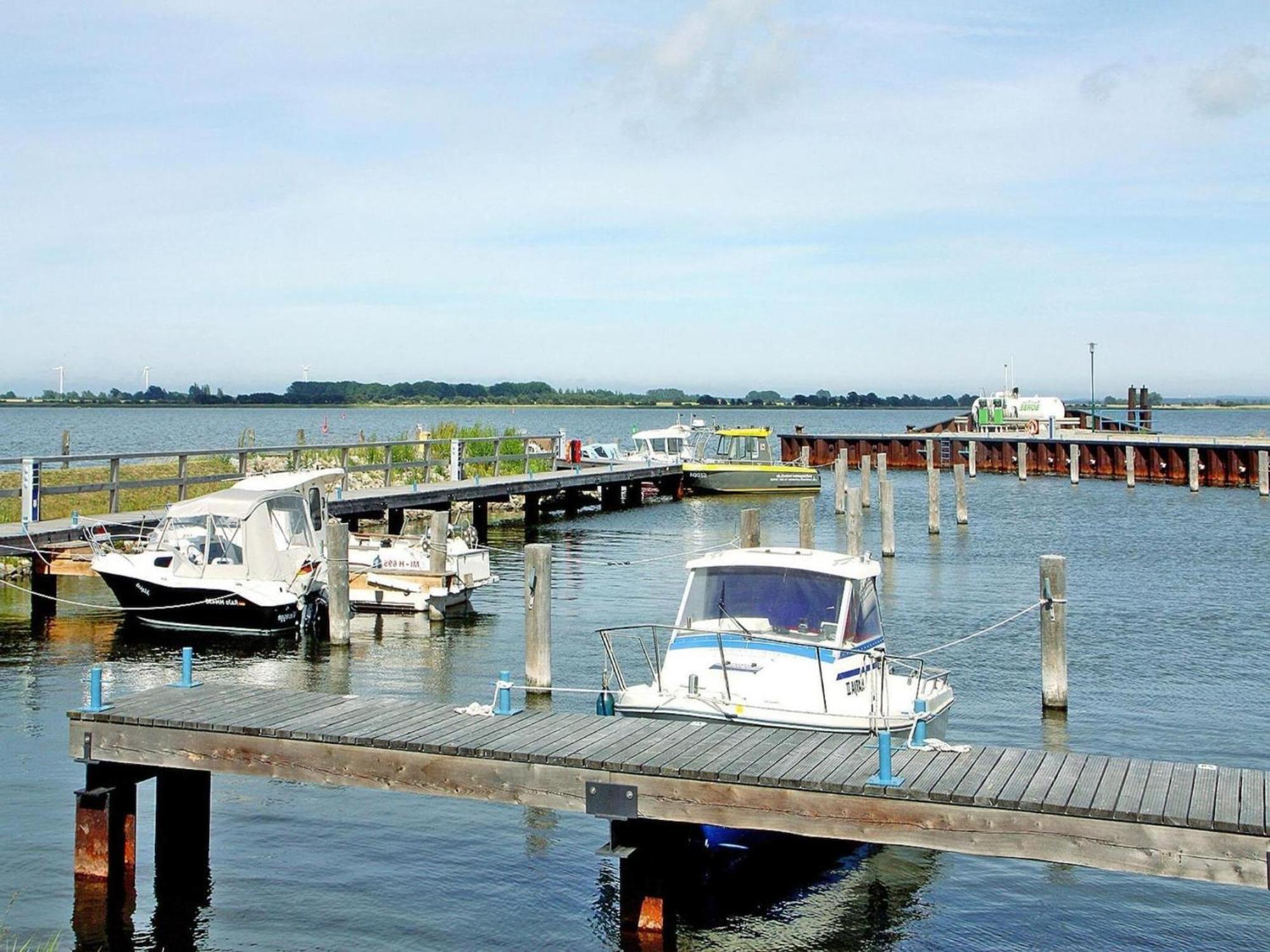 Ferienhaus Lotsenhaus Am Breetzer Bodden In Vieregge Dış mekan fotoğraf